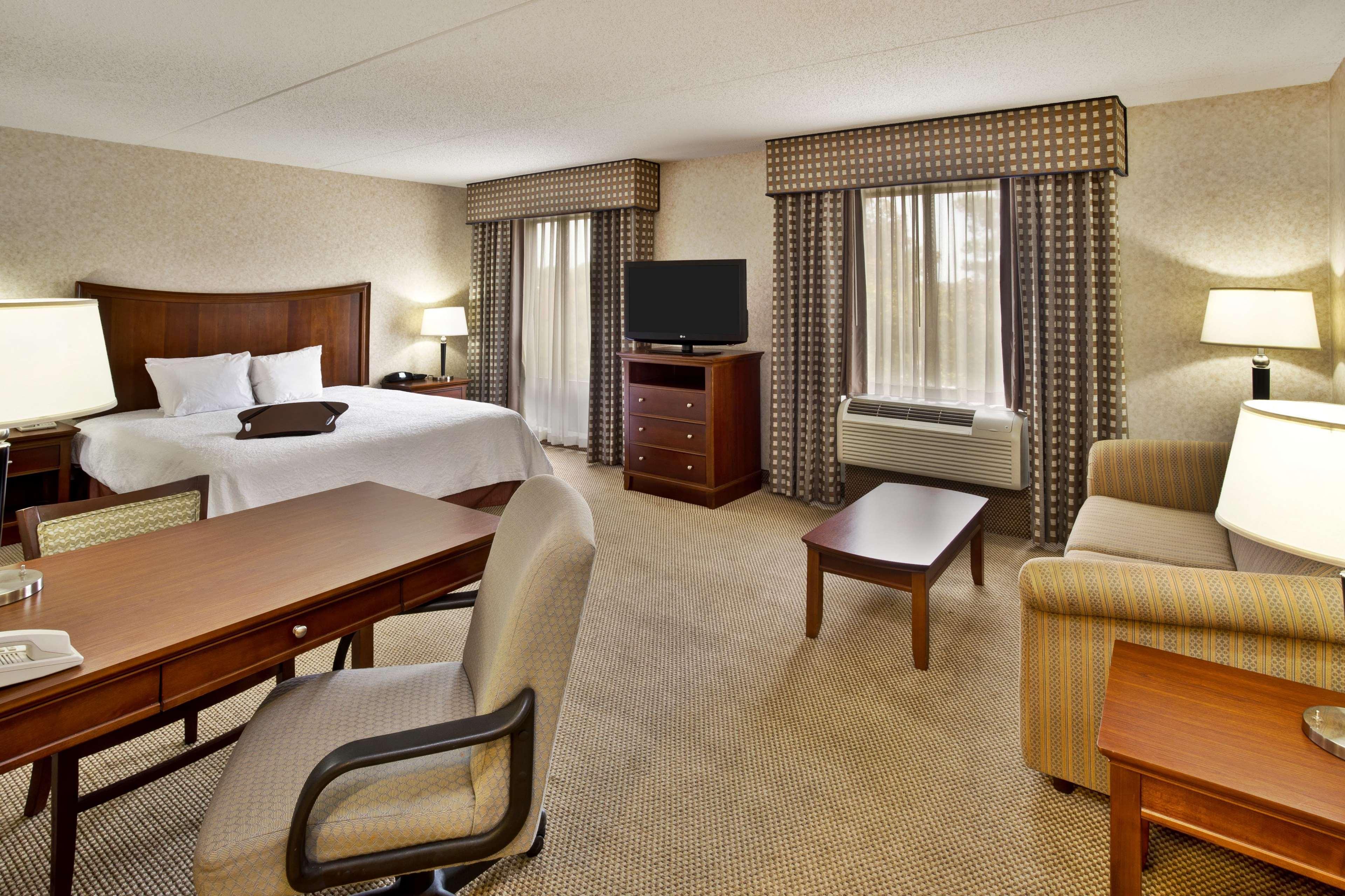 Hampton Inn & Suites Richmond/Virginia Center Глен Аллен Экстерьер фото